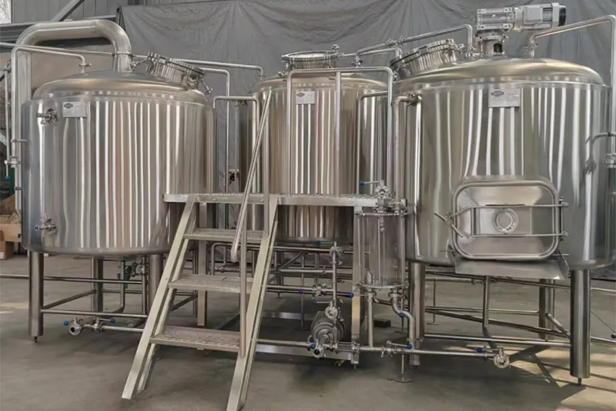 Three Vessel Brewhouse