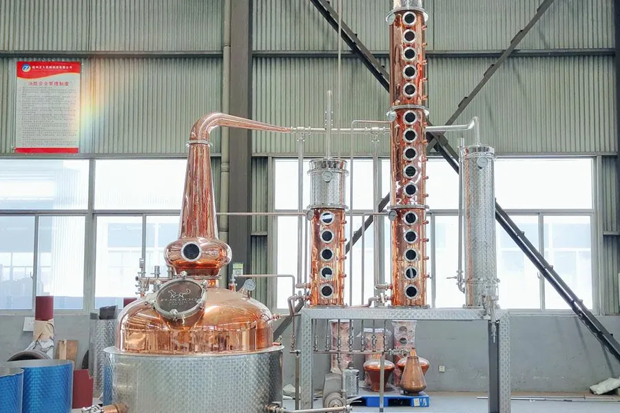 Vodka Distillery Equipment (500L-10,000L)