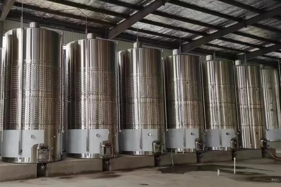 Cider Fermentation Tanks