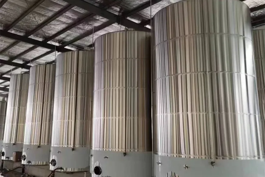 Cider Fermentation Tanks