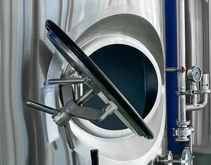 Fermenteur et cuve à bière