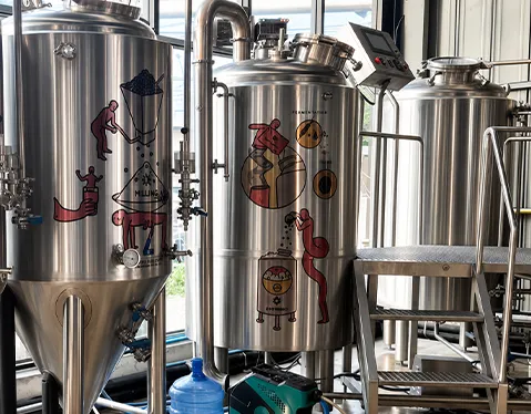 Thailand United Peoples Brewery 400L Beer Brewery Equipment