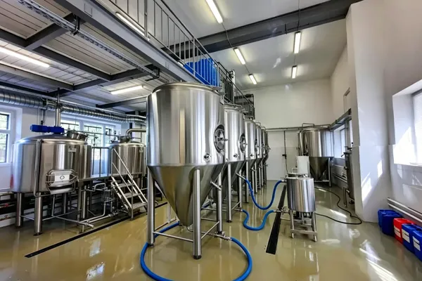 1000L Commercial Beer Brewery Equipment in Russia
